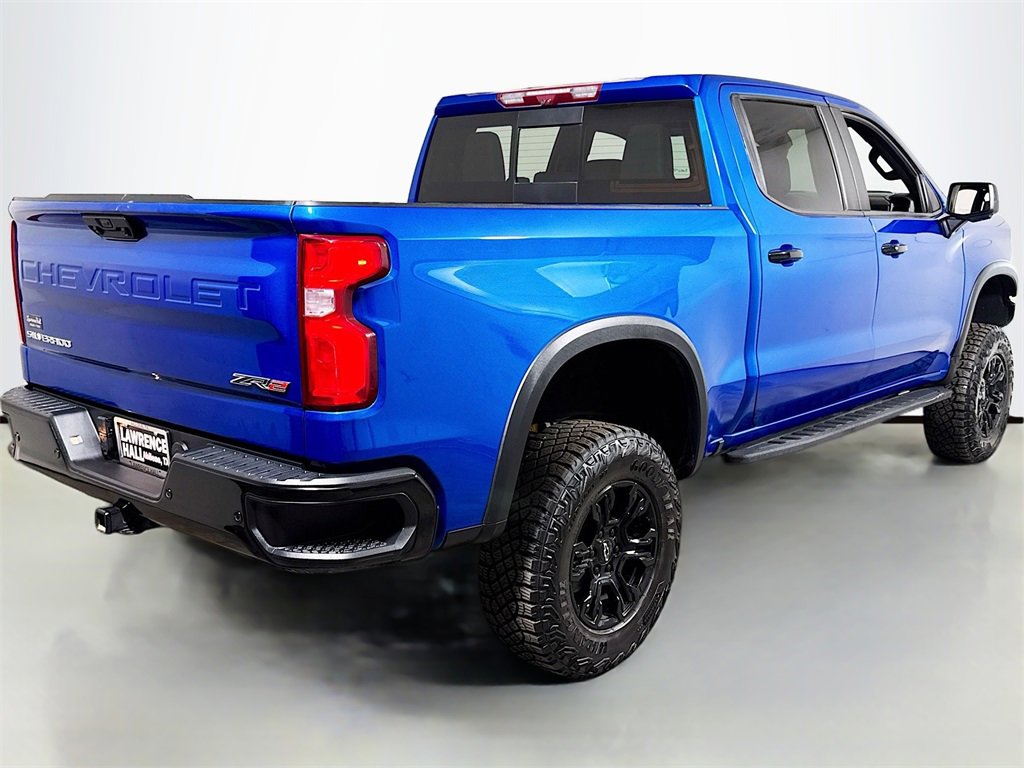 Used 2022 Chevrolet Silverado 1500 ZR2 w/ Technology Package image 4