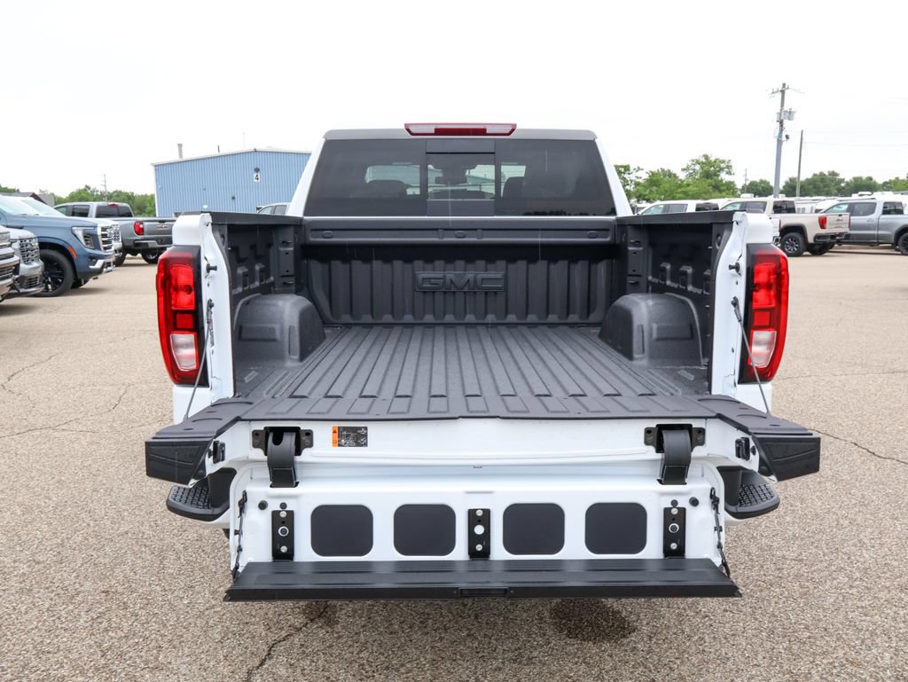 New 2026 GMC Sierra 1500 Elevation w/ Elevation Premium Package AWD/4WD image 5