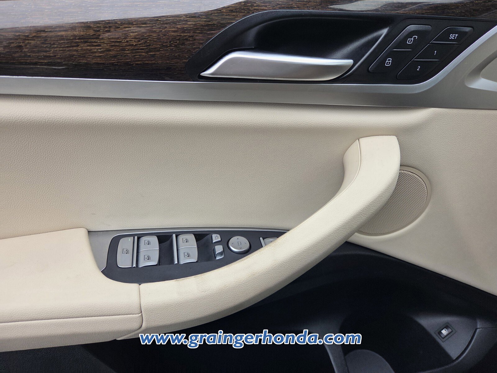 Used 2021 BMW X3 xDrive30e w/ Convenience Package image 29