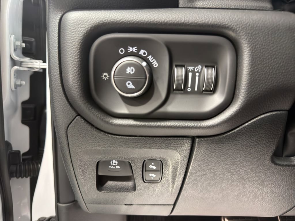 New 2026 RAM 1500 RHO image 21