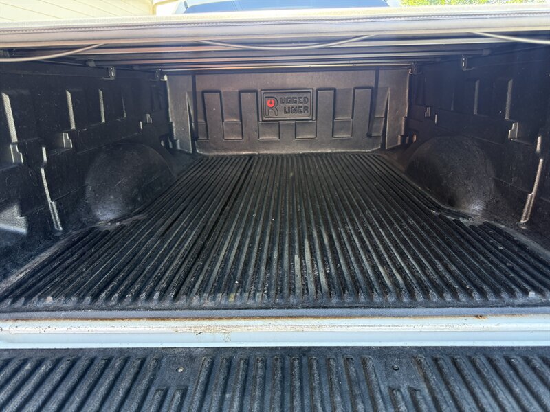 Used 2005 Ford F150 XLT RWD image 15