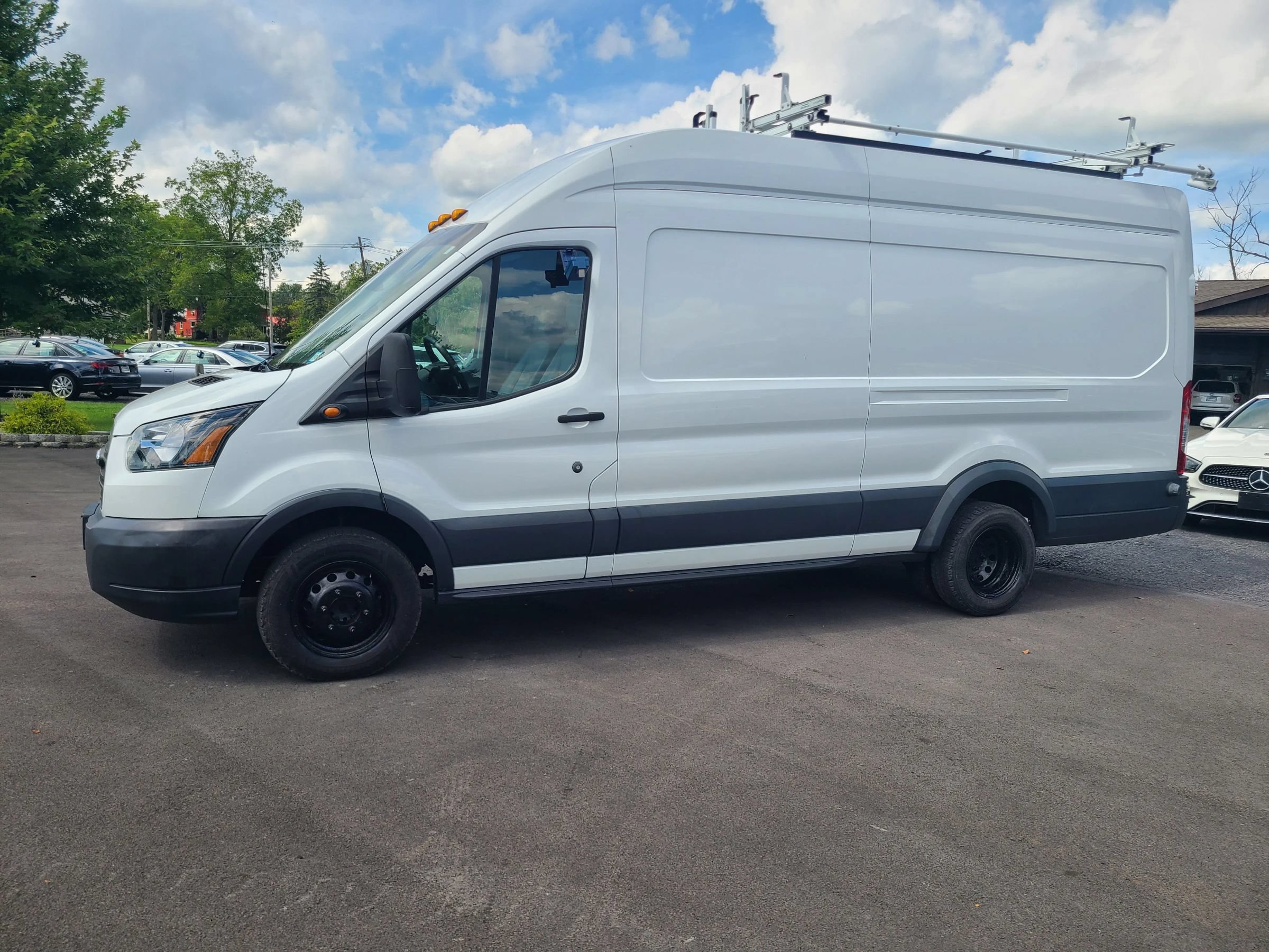 Used 2018 Ford Transit 350 148 High Roof Extended DRW RWD image 8