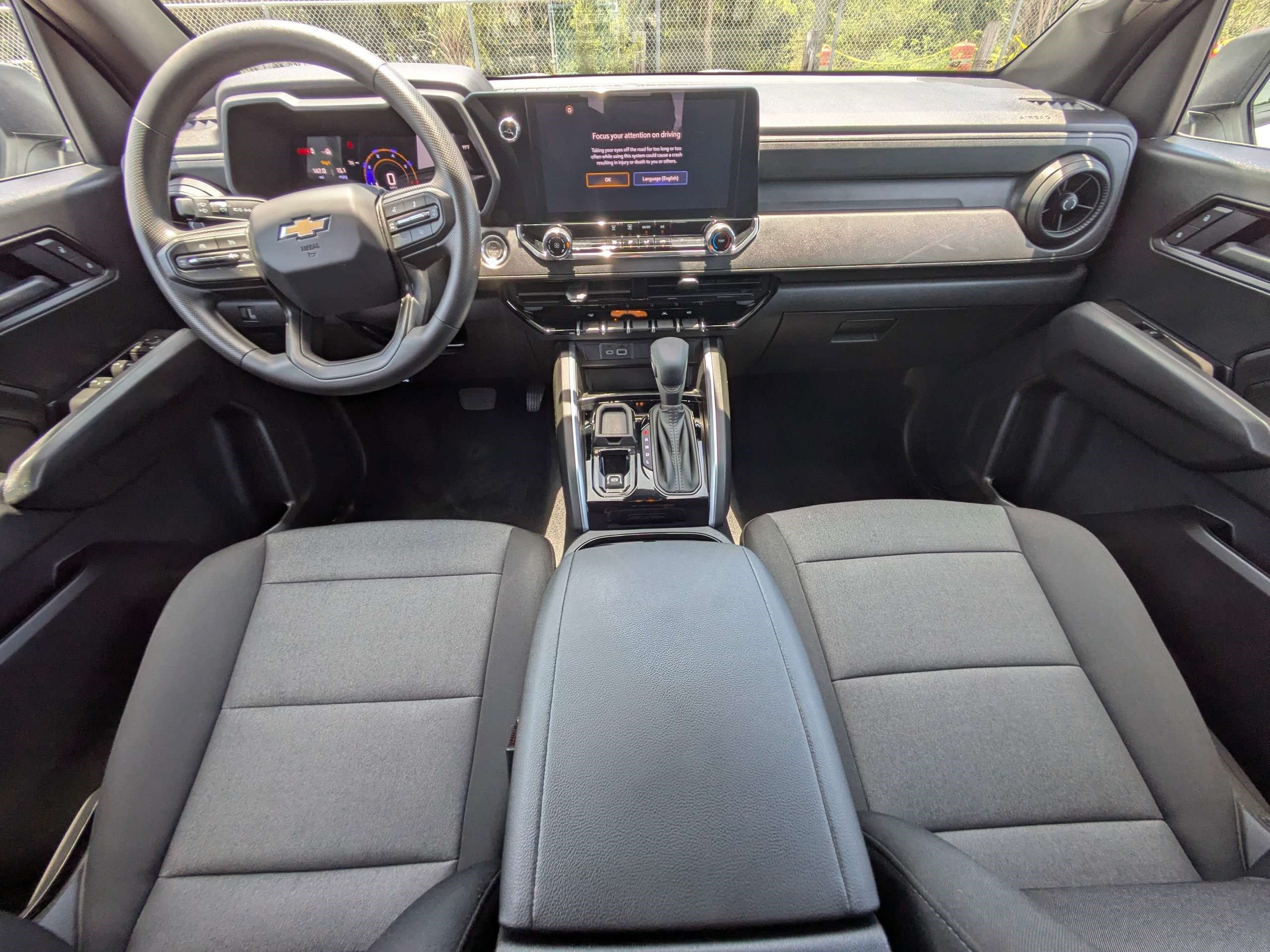 Used 2026 Chevrolet Colorado W/T w/ Advanced Trailering Package RWD image 14