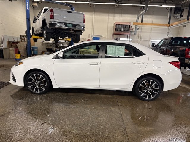 Used 2019 Toyota Corolla SE image 3
