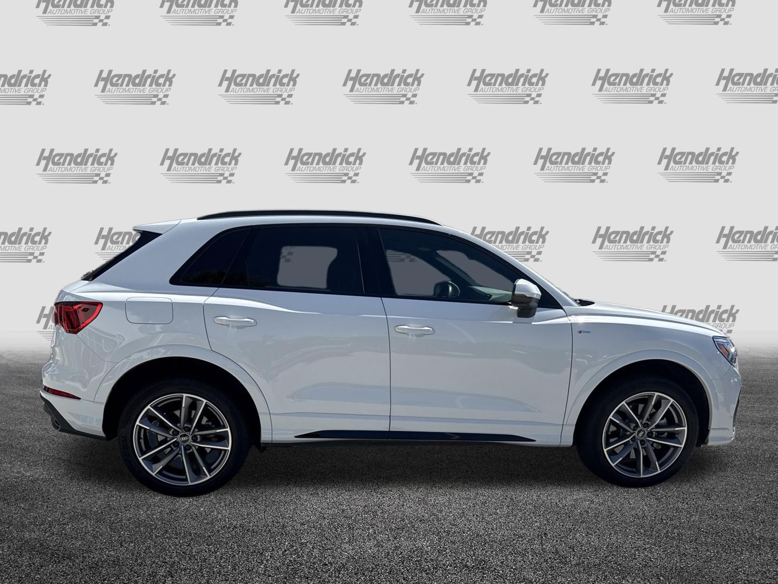 Used 2023 Audi Q3 2.0T Premium Plus AWD/4WD image 10
