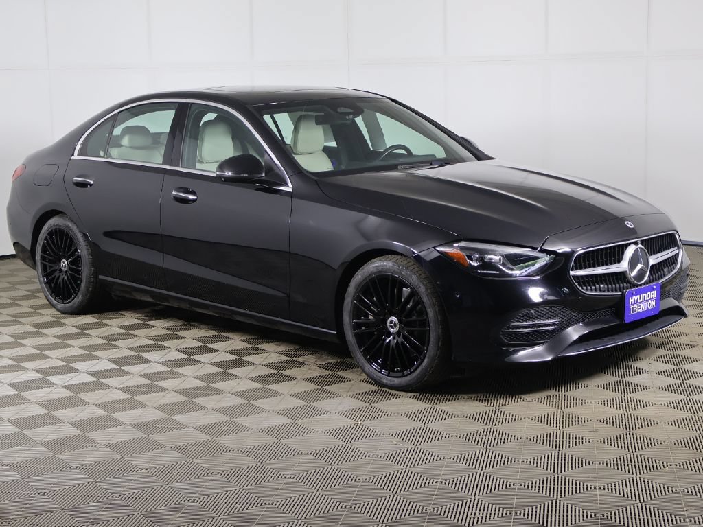 Used 2023 Mercedes-Benz C 300 4MATIC Sedan w/ Exclusive Trim Package image 2