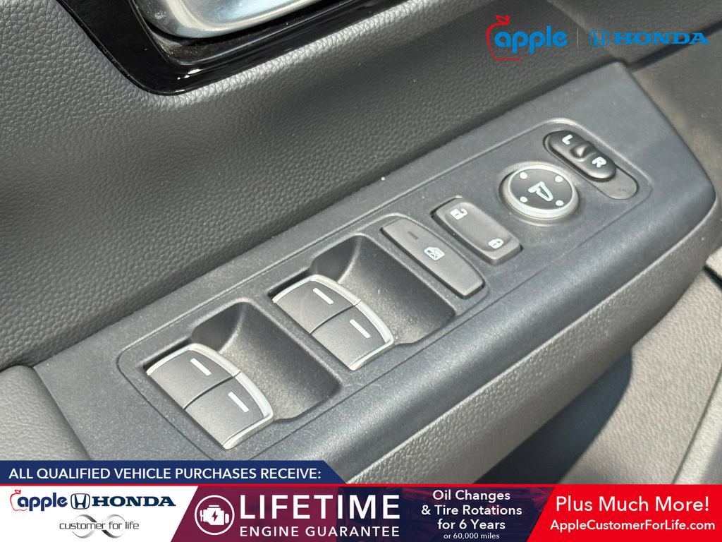 Used 2024 Honda CR-V EX-L image 9