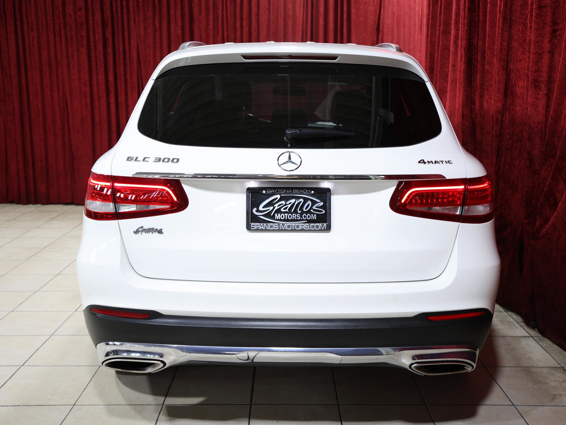 Used 2018 Mercedes-Benz GLC 300 4MATIC image 10