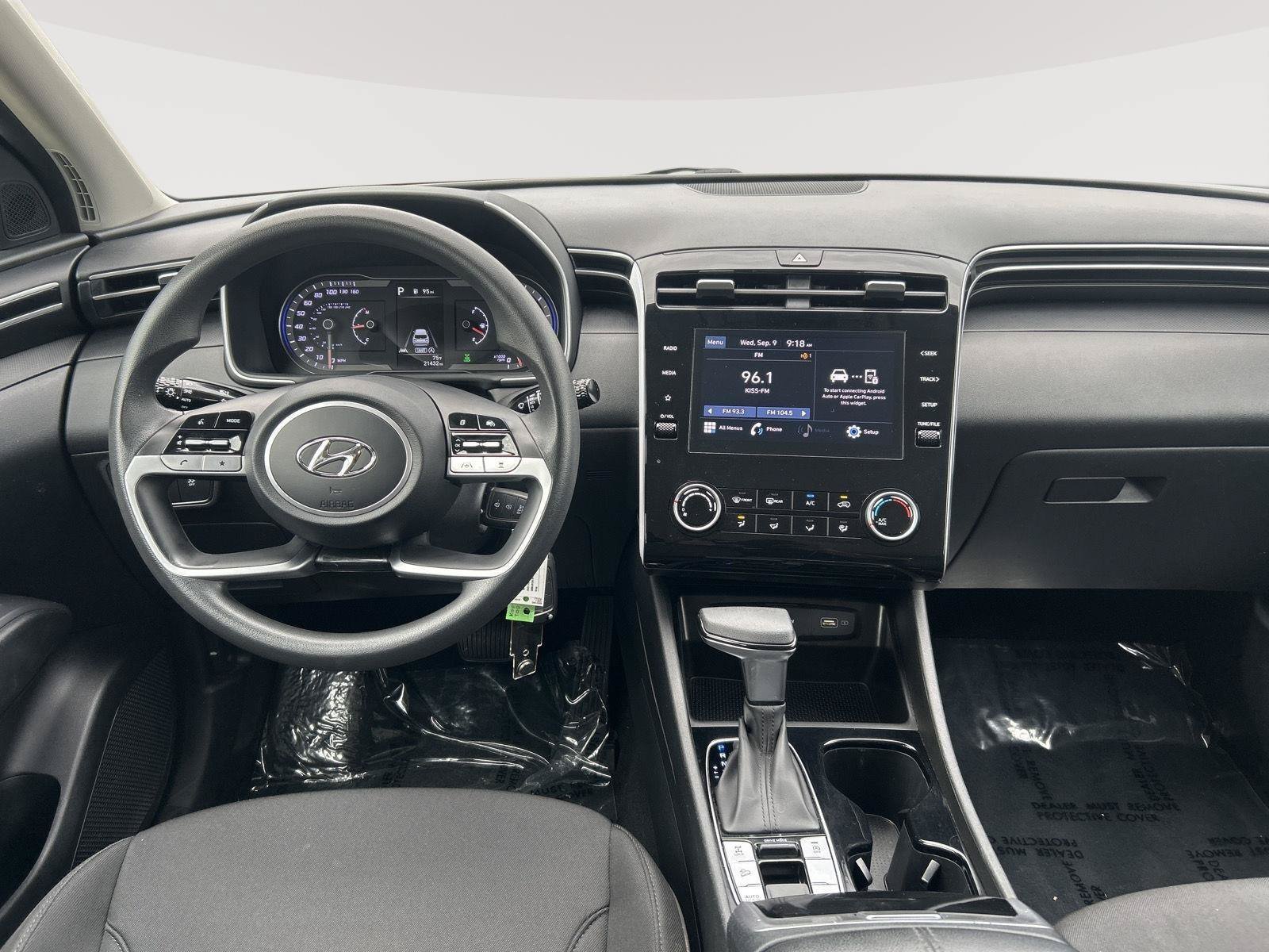 Used 2023 Hyundai Tucson SE AWD/4WD image 10