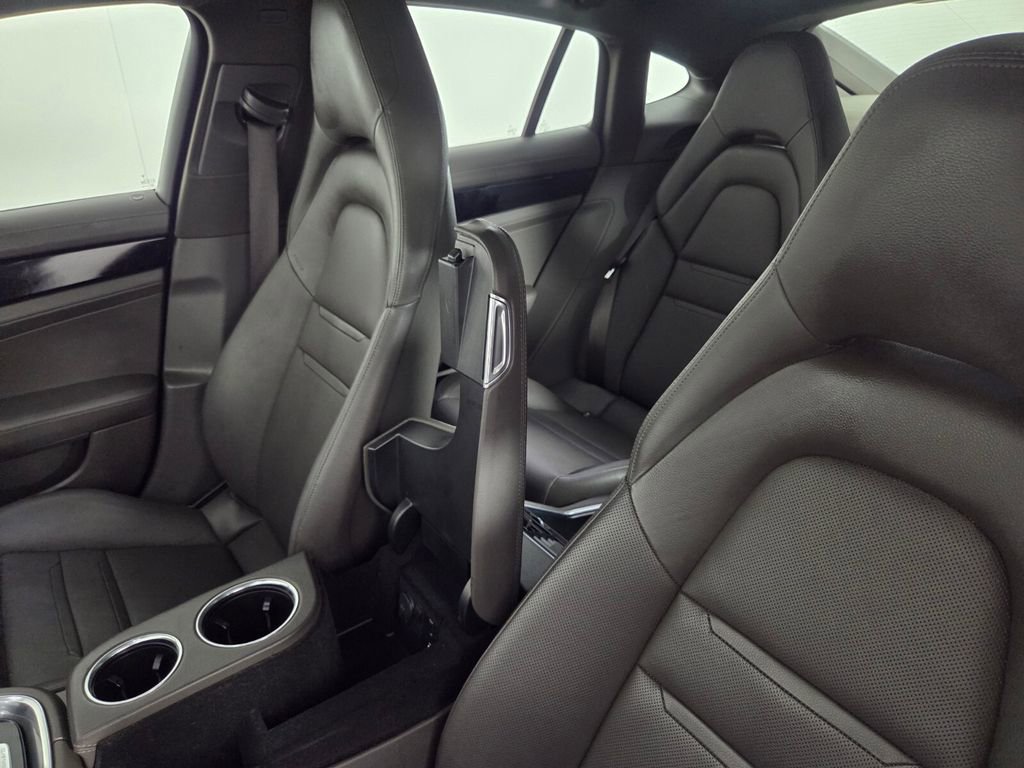 Used 2020 Porsche Panamera 4 w/ Premium Package Plus image 21