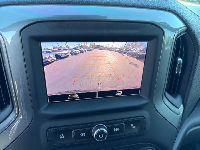Used 2022 Chevrolet Silverado 1500 Custom Trail Boss AWD/4WD image 19