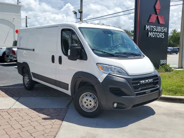Used 2023 RAM ProMaster 2500 w/ Convenience Group image 32