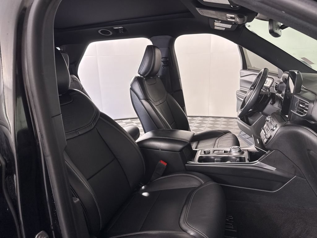 Used 2020 Ford Explorer ST w/ ST Street Pack AWD/4WD image 45