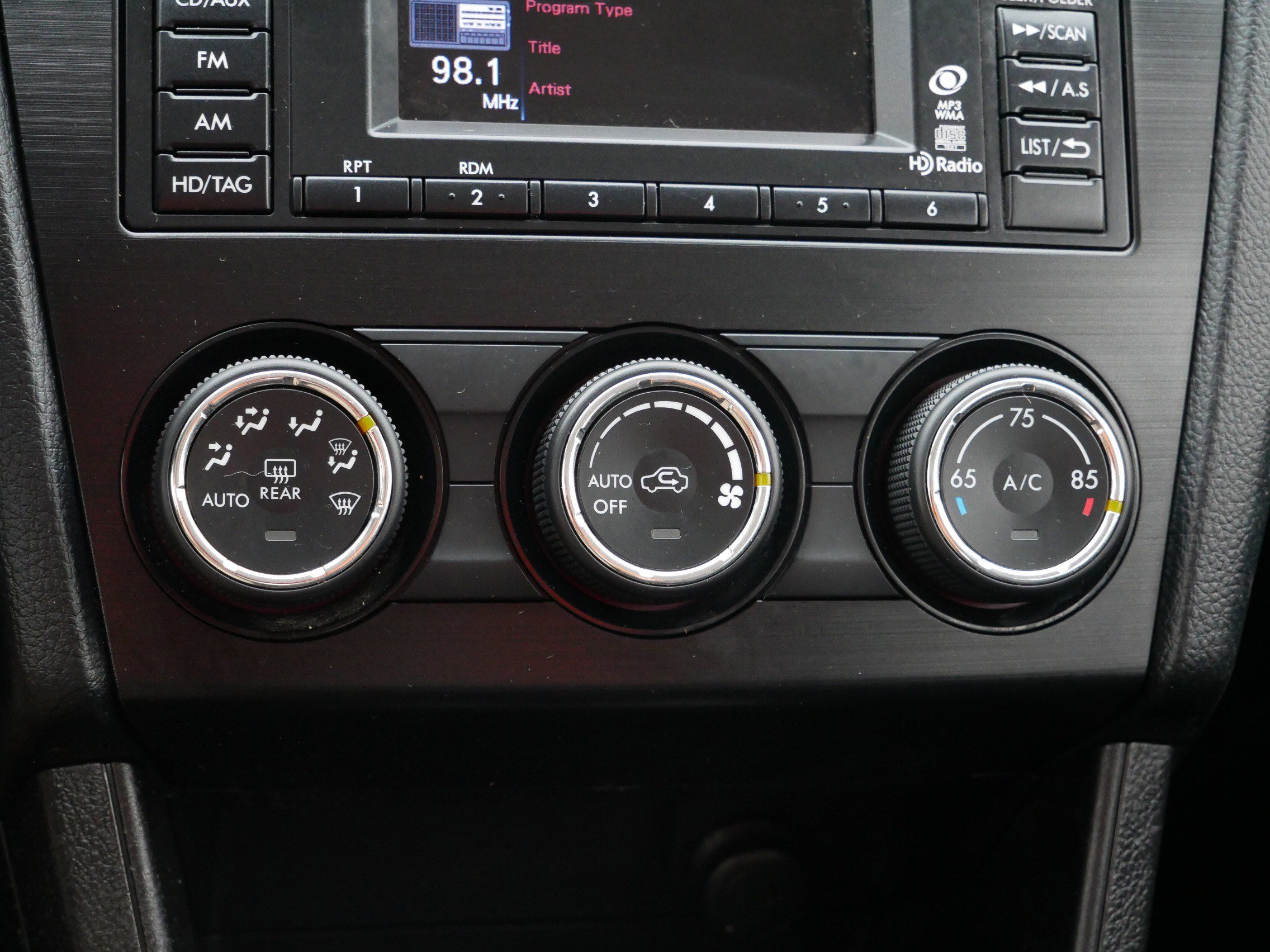 Used 2013 Subaru Impreza 2.0i Sport Limited image 23