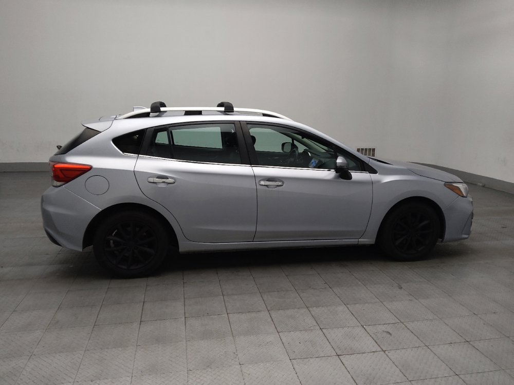 Used 2019 Subaru Impreza 2.0i Limited image 10