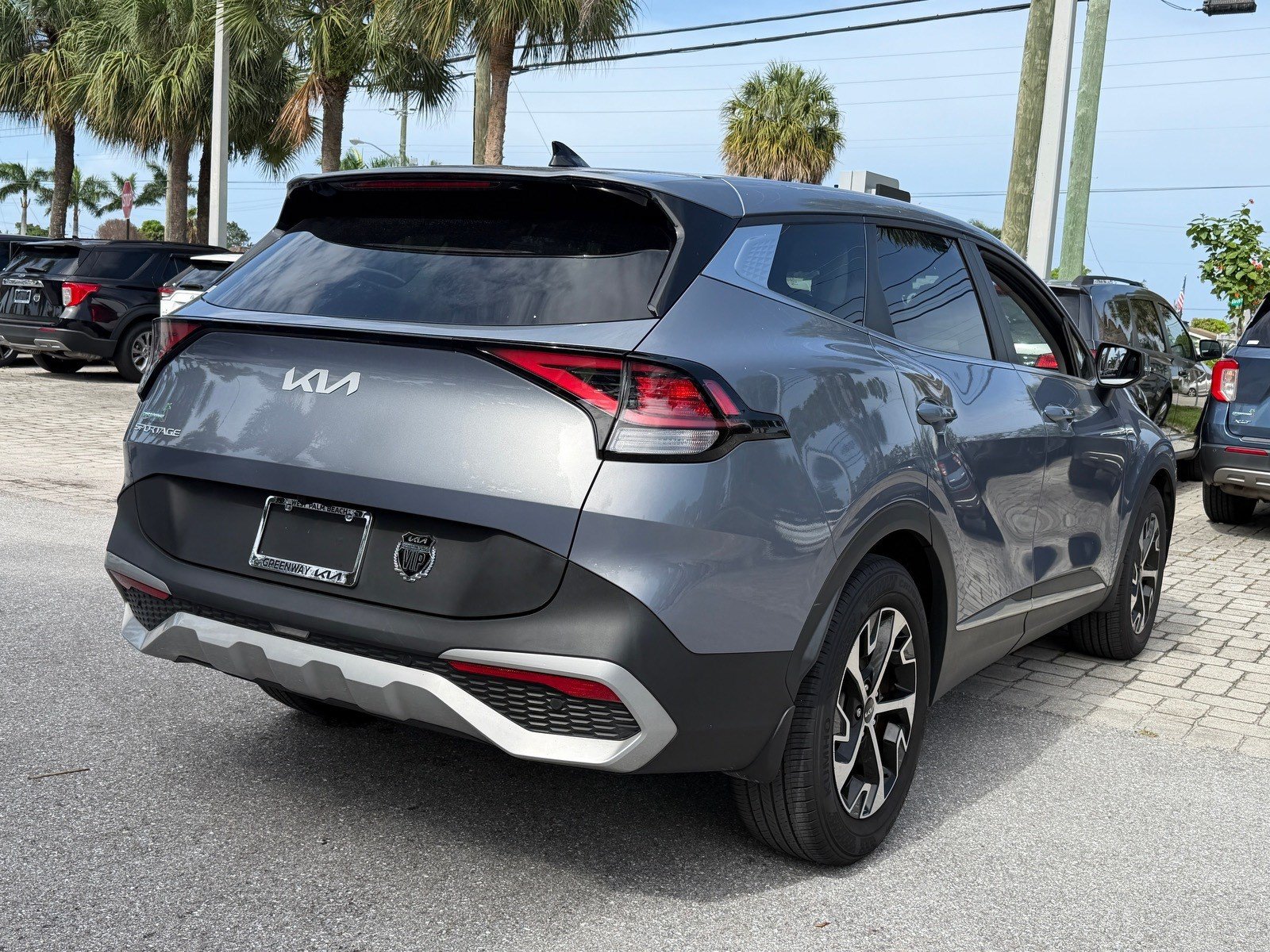 Certified 2023 Kia Sportage EX FWD image 7