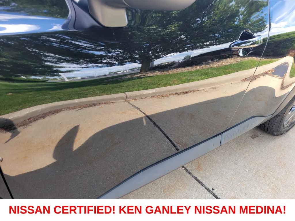 Certified 2022 Nissan Pathfinder S AWD/4WD image 11
