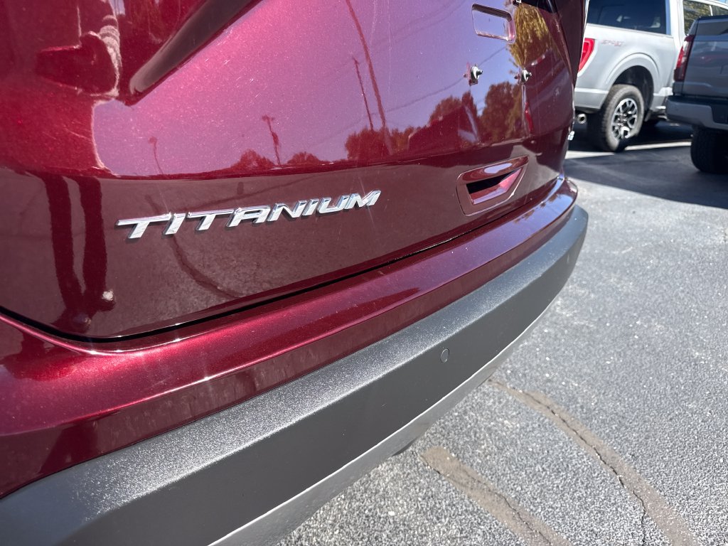 Used 2024 Ford Edge Titanium w/ Equipment Group 301A AWD/4WD image 13