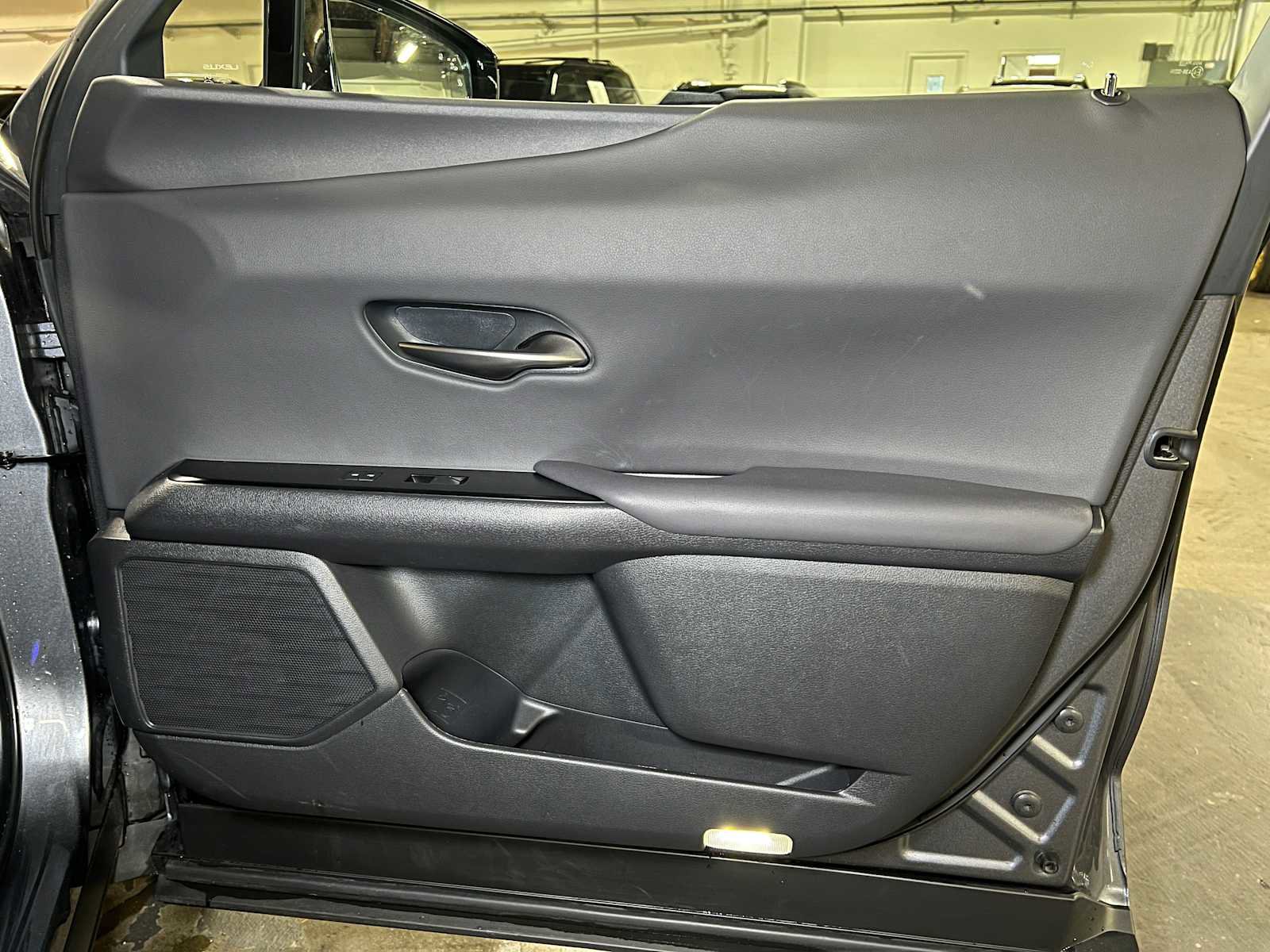 Used 2021 Lexus UX 250h w/ Premium Package image 10