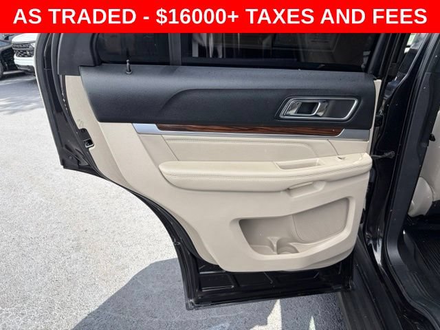 Used 2019 Ford Explorer Limited w/ Class III Trailer Tow Package FWD image 13