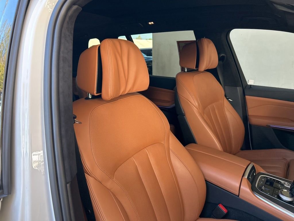 Used 2022 BMW X7 xDrive40i w/ M Sport Package image 20