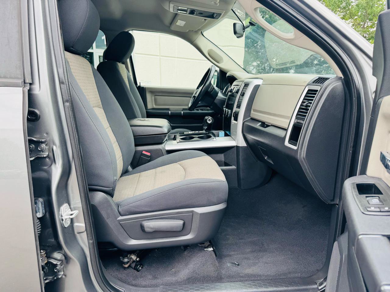 Used 2012 RAM 1500 Big Horn AWD/4WD image 39