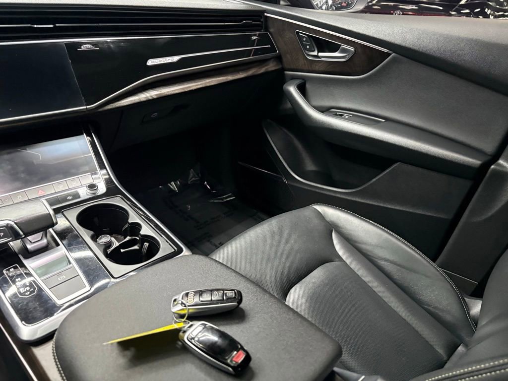 Used 2020 Audi Q8 Premium Plus AWD/4WD image 35