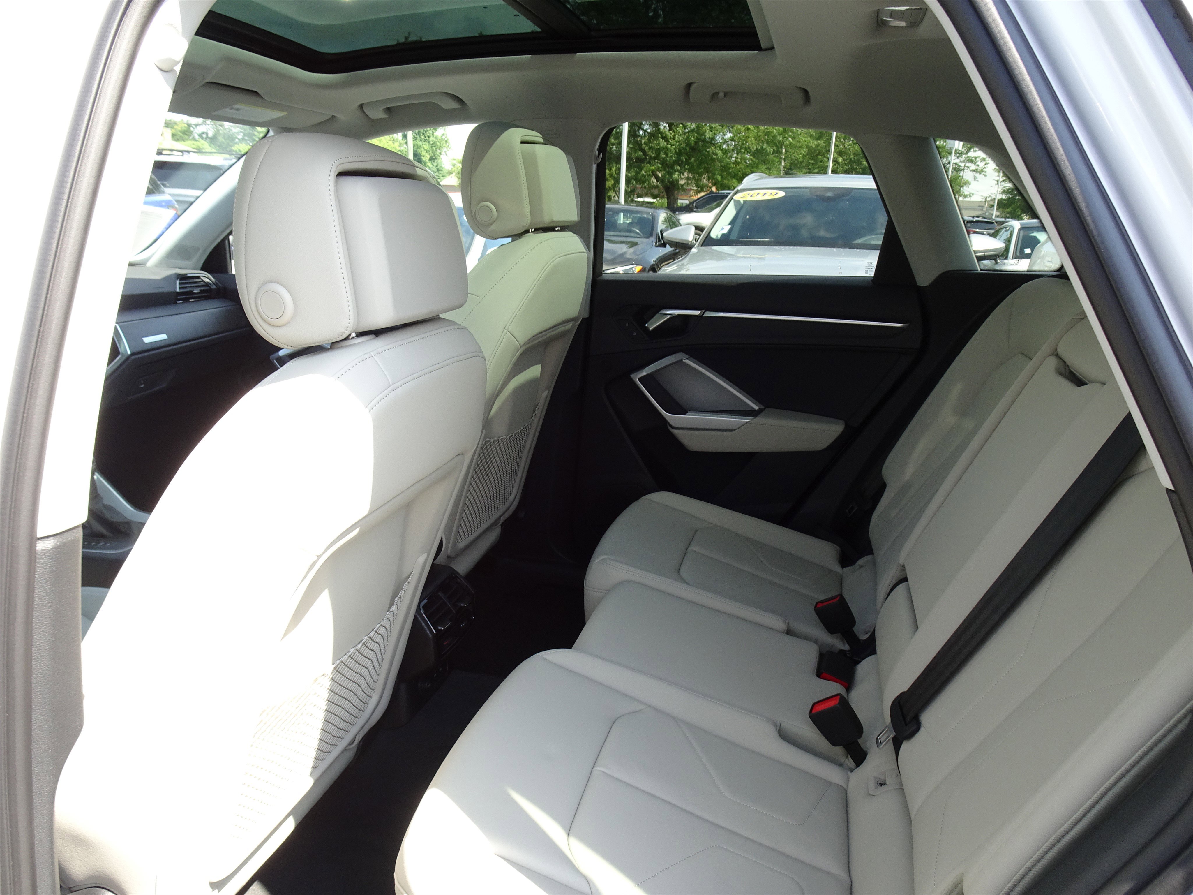New 2025 Audi Q3 2.0T Premium Plus image 6