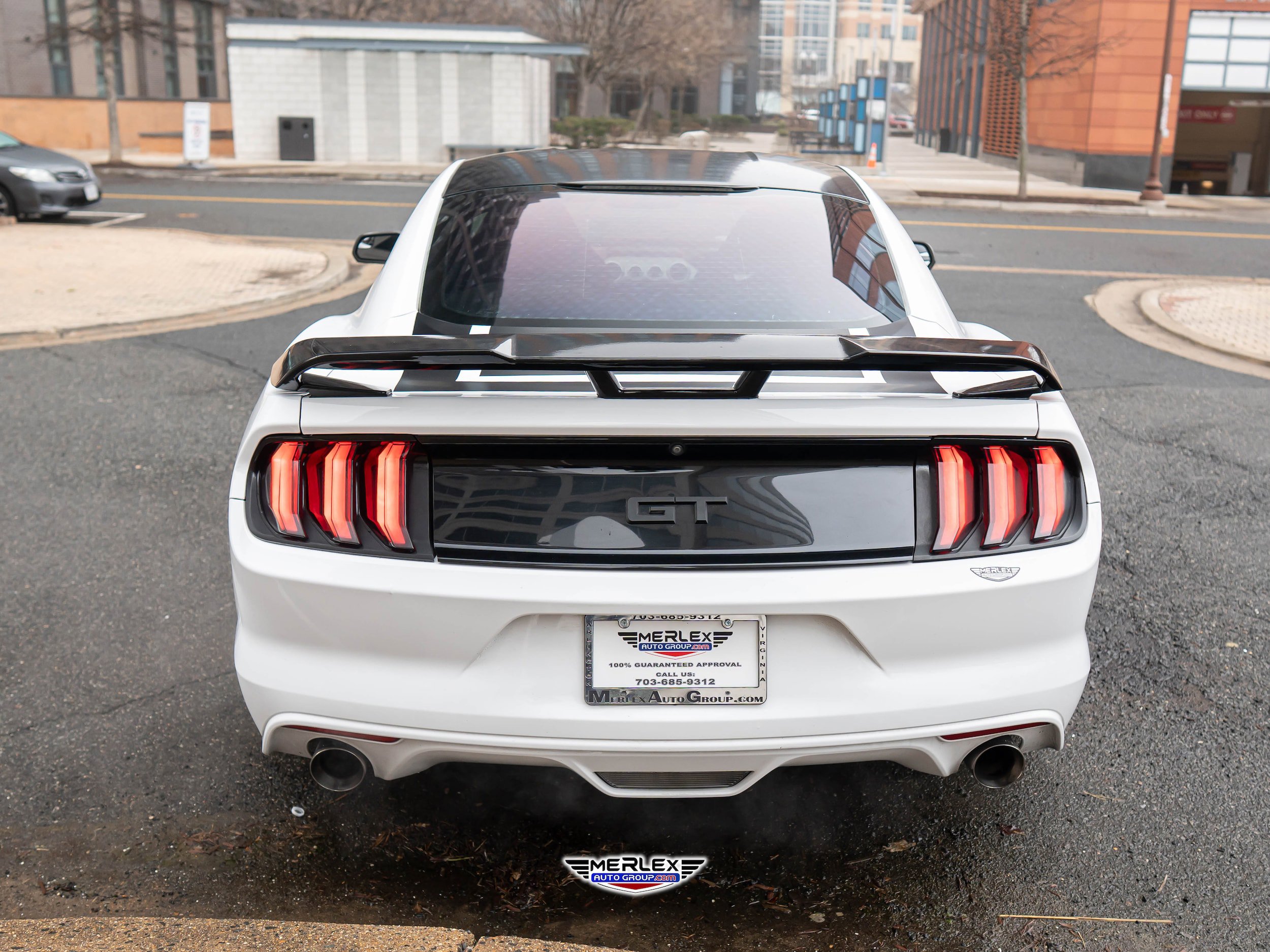 Used 2017 Ford Mustang GT w/ GT Performance Package image 6