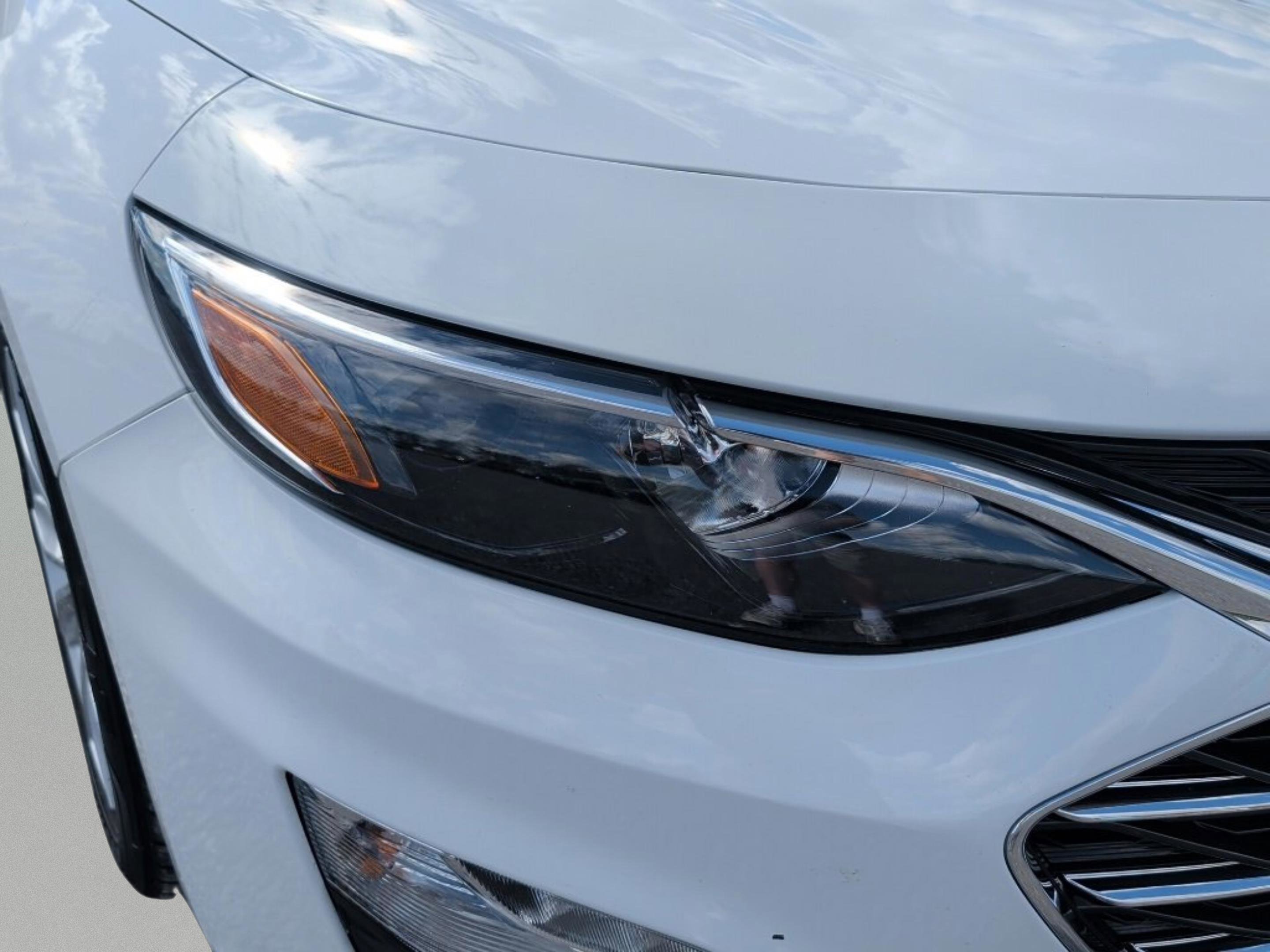 Used 2025 Chevrolet Malibu LT image 29