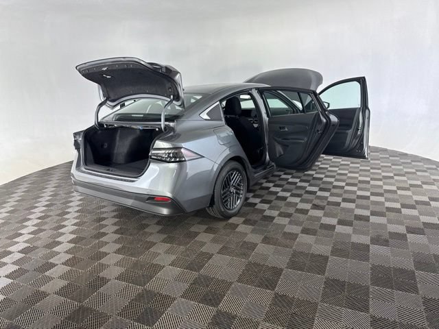 Certified 2026 Nissan Sentra SV w/ SV Convenience Package FWD image 14