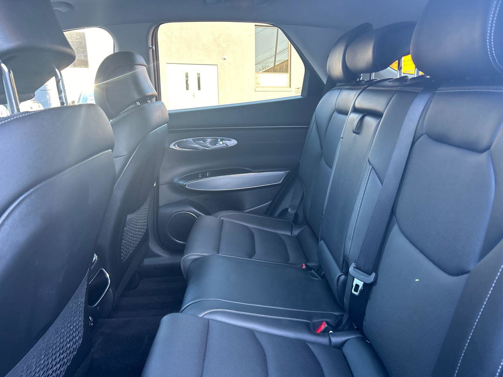 Used 2023 Genesis GV70 2.5T w/ Select Package image 23