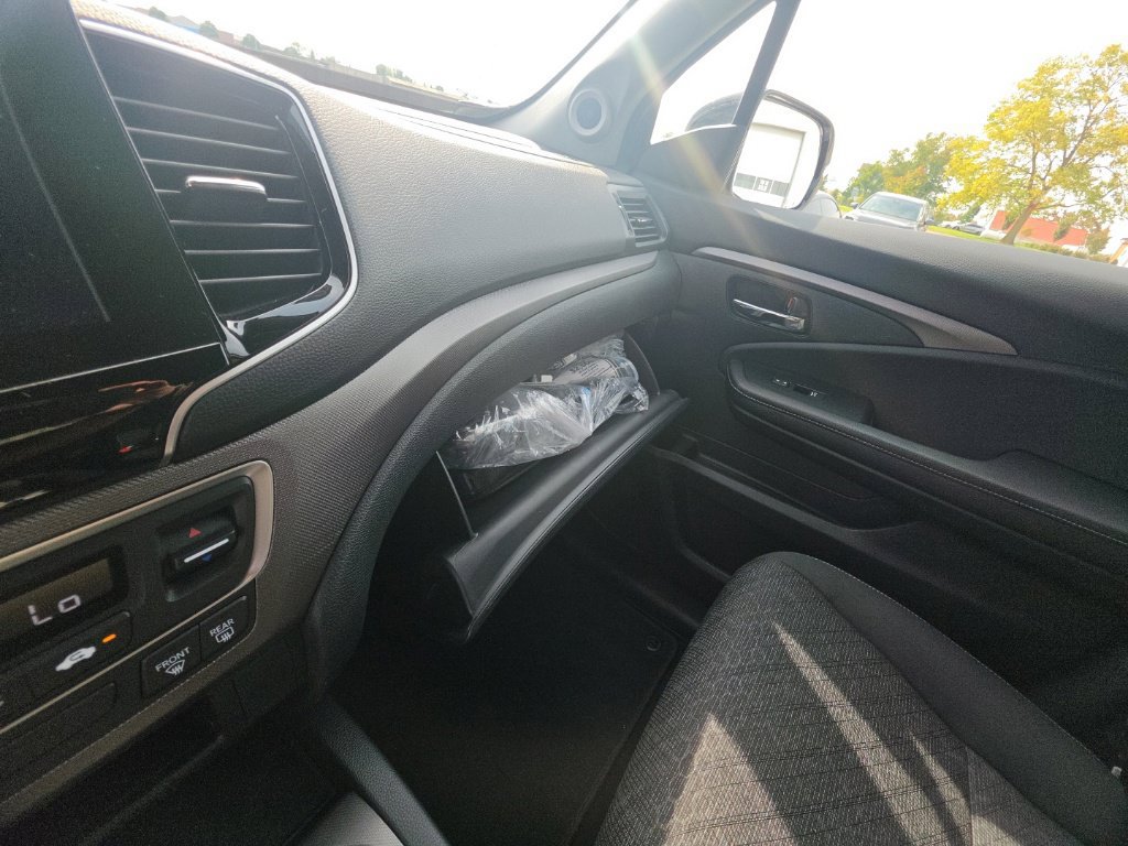 Certified 2023 Honda Ridgeline Sport image 26