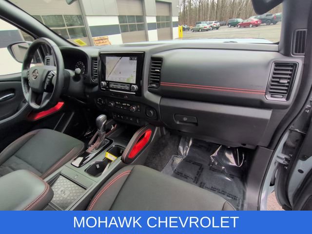 Used 2024 Nissan Frontier PRO-4X w/ Pro Convenience Package image 29