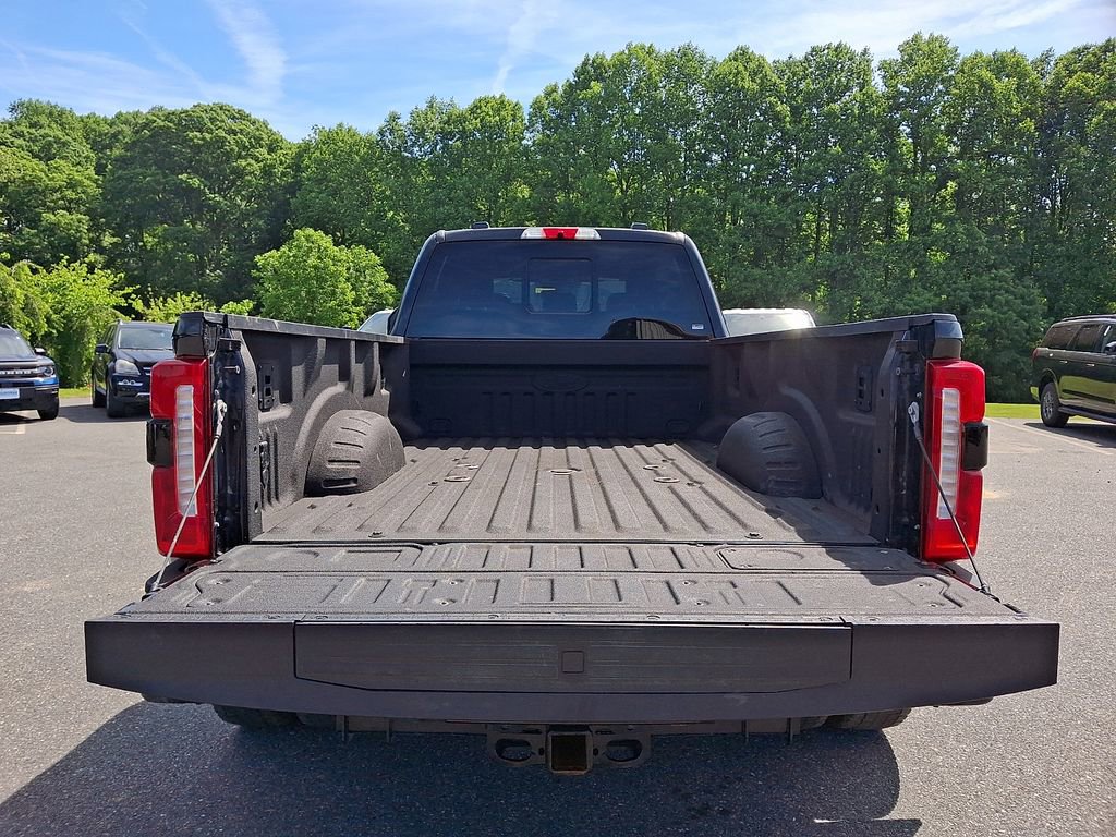 Used 2025 Ford F450 King Ranch w/ Chrome Package AWD/4WD image 30