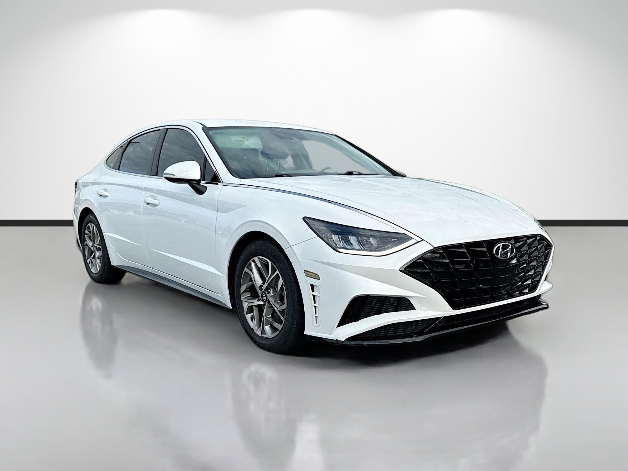 Used 2021 Hyundai Sonata SEL FWD image 1