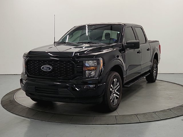 Used 2023 Ford F150 XL w/ STX Appearance Package AWD/4WD image 4