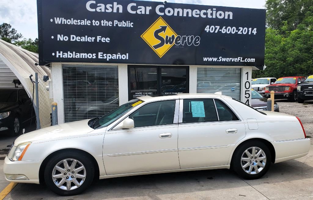 Used 2011 Cadillac DTS Premium FWD image 10