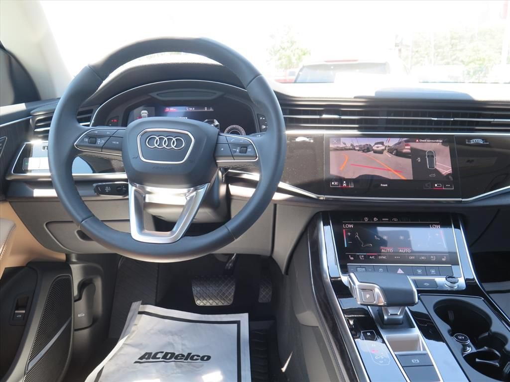 Used 2023 Audi Q8 Premium Plus w/ Premium Plus Package AWD/4WD image 22