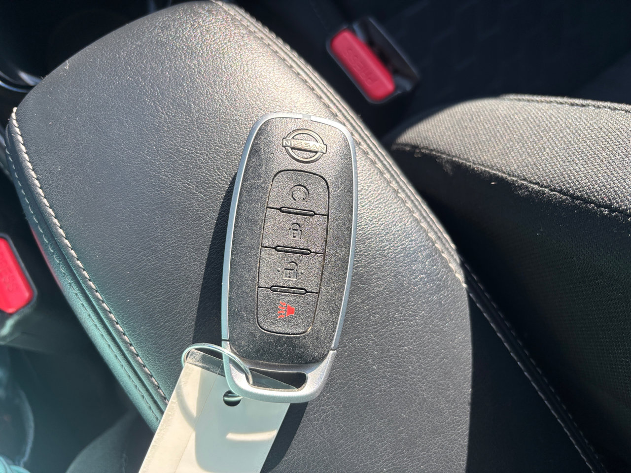 Used 2024 Nissan Kicks SV image 21