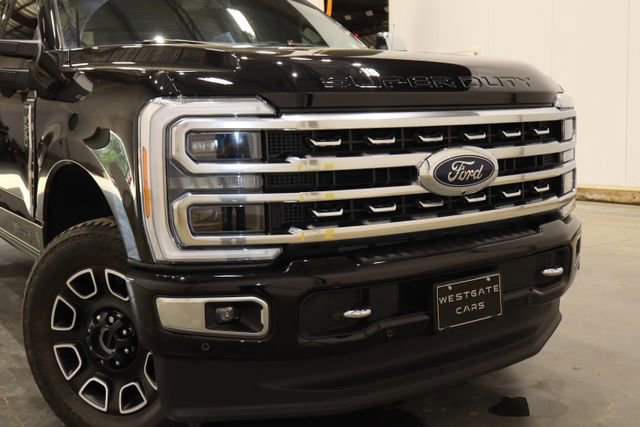 Used 2023 Ford F250 Platinum image 37