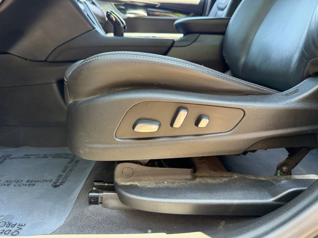 Used 2024 Cadillac XT6 Premium Luxury w/ Technology Package AWD/4WD image 26