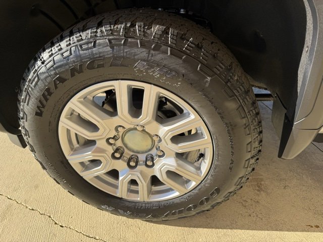 New 2026 GMC Sierra 3500 AT4 w/ AT4 Premium Plus Package image 36