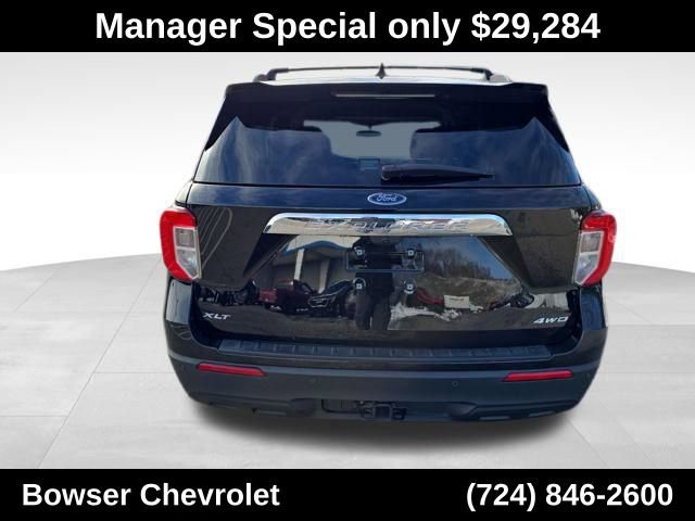 Used 2023 Ford Explorer XLT w/ Class IV Trailer Tow Package image 4