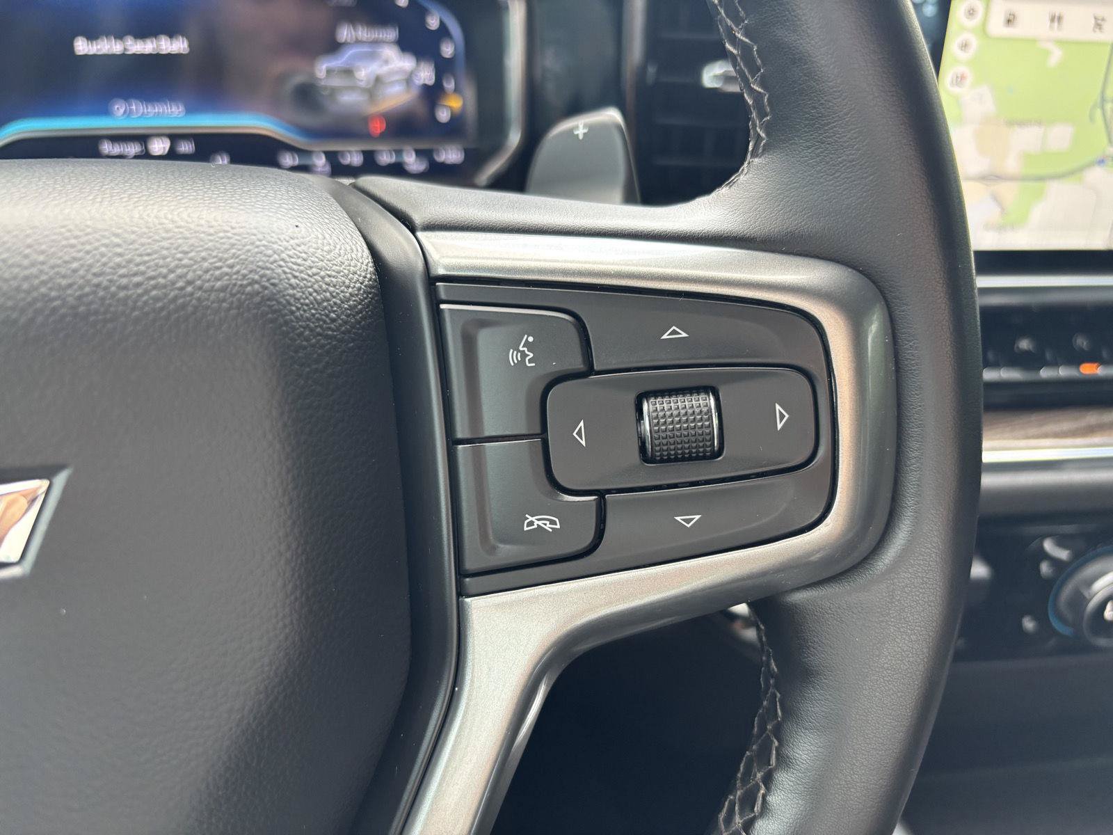 Used 2024 Chevrolet Silverado 1500 LT Trail Boss w/ Convenience Package II AWD/4WD image 19
