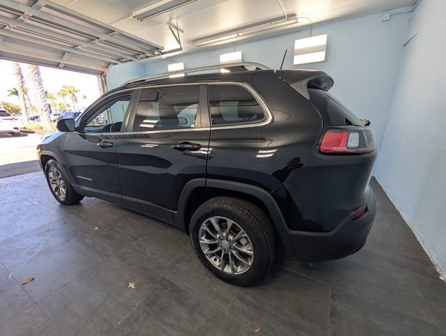 Used 2019 Jeep Cherokee Latitude Plus image 10