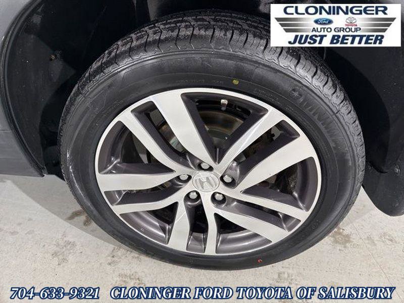 Used 2018 Honda Pilot Touring image 9