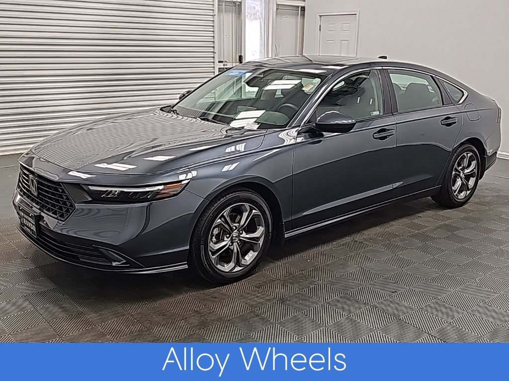 Used 2024 Honda Accord EX image 4
