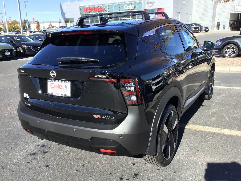 New 2026 Nissan Kicks SR w/ Cold Weather Package image 5