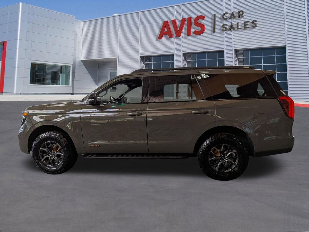 Used 2025 Ford Expedition Tremor image 11